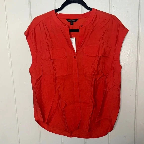 Banana Republic Red Sleeveless Blouse - Picture 5 of 5
